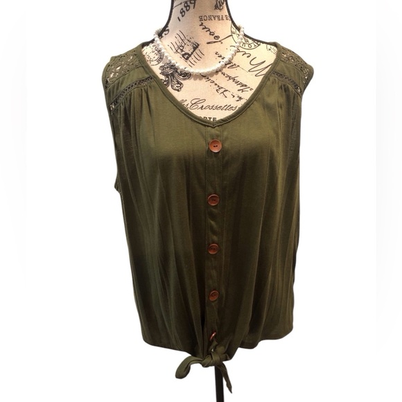New York Laundry 2X Olive Green Sleeveless Button-Down Top Tie Waist Wood Button - Picture 1 of 6